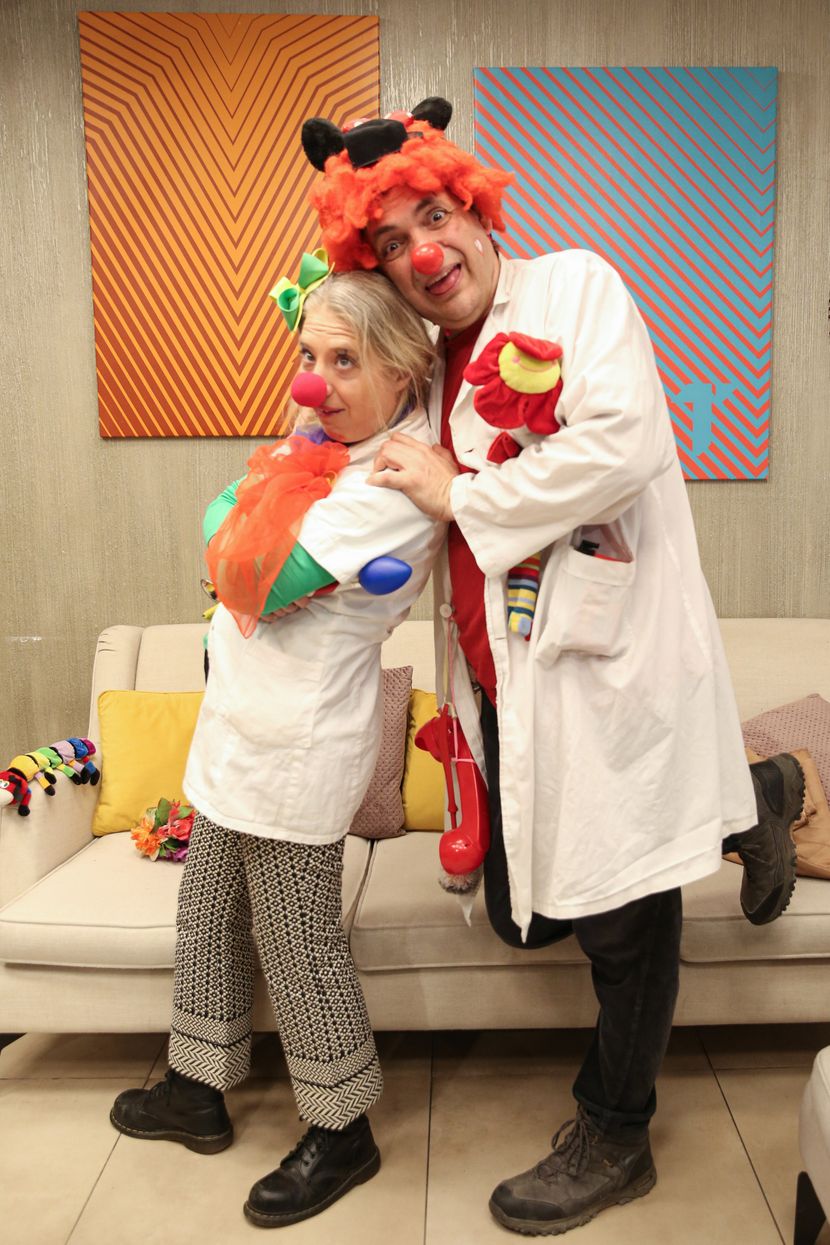 Doktori Klovnovi u akciji 4